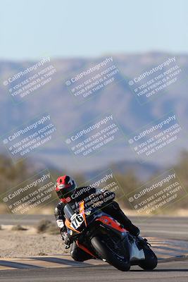 media/Dec-07-2025-CVMA (Sun) [[3e7d2de5dc]]/Race 12- Formula 40 MW and LW/